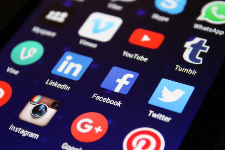influencer-marketing-prompts-1